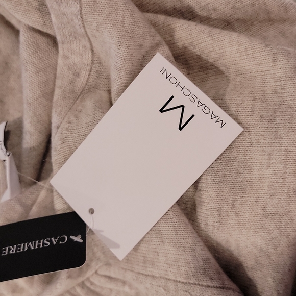 NWT Magaschoni Wool/Cashmere Crew Neck Sweater - Picture 8 of 10